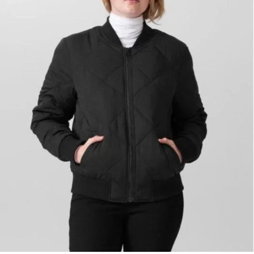 Universal Standard Sophia Black Quilted Bomber Jacket Size 18-20